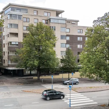 Apartamento Just Renovated 1br With Sauna & Balcony